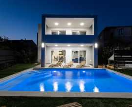 Croatia, Middle Dalmatia, Kaštel - House, for sale