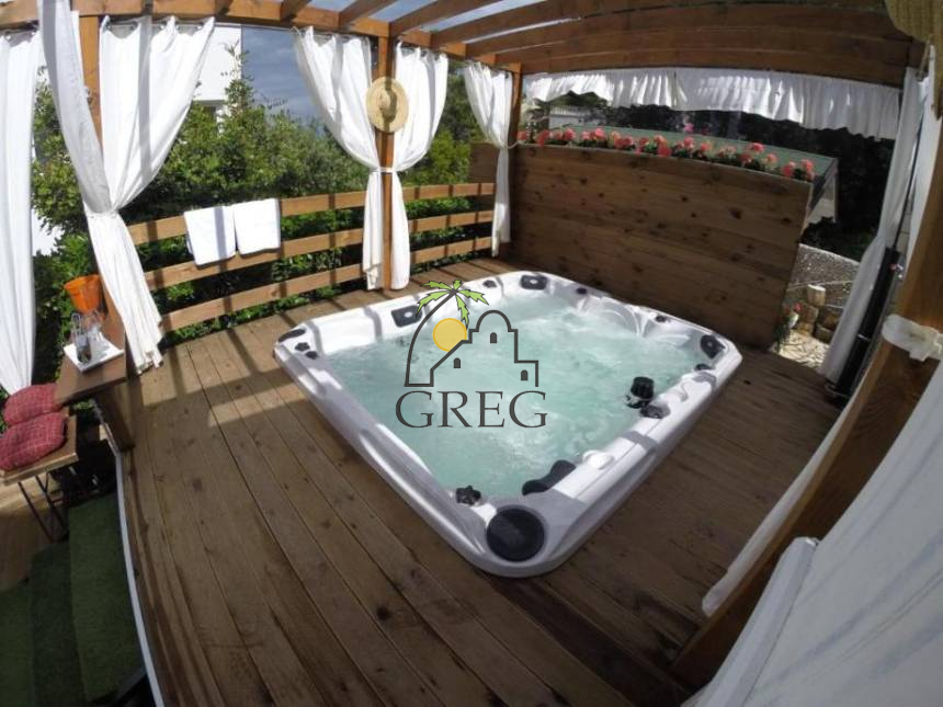 Chorwacja, Wyspa Ciovo,  - Apartamentowiec, na sprzedaż