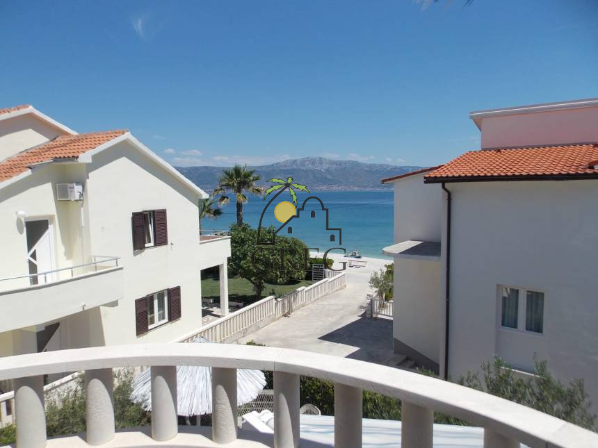 Croatia, Island of Ciovo,  - Apartment building, for sale
