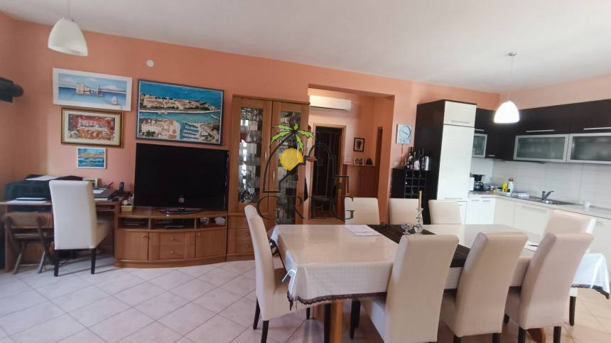 Croatia, North Dalmatia, Pridraga - House, for sale