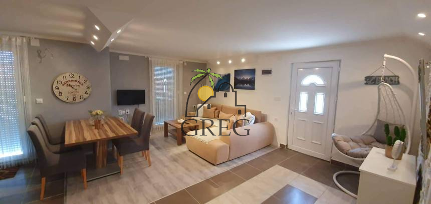 Chorwacja, Wyspa Vir,  - Bliźniak, na sprzedaż