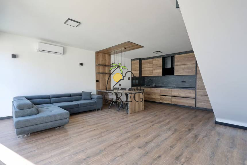 Croatia, North Dalmatia, Privlaka - Apartment, for sale