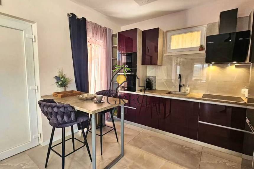 Chorwacja, Dalmacja Środkowa,  - Dom, na sprzedaż