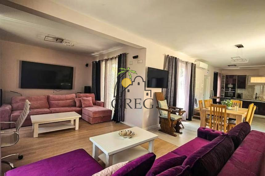 Chorwacja, Dalmacja Środkowa,  - Dom, na sprzedaż