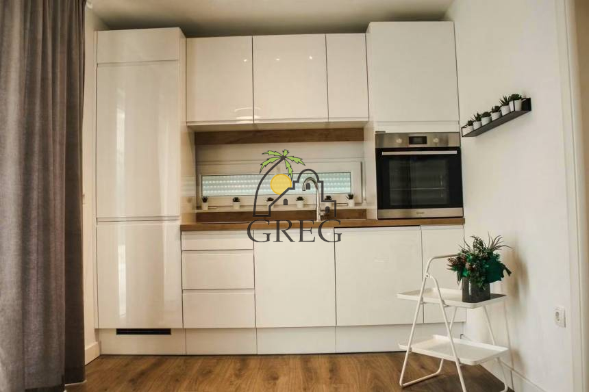 Croatia, Middle Dalmatia,  - House, for sale