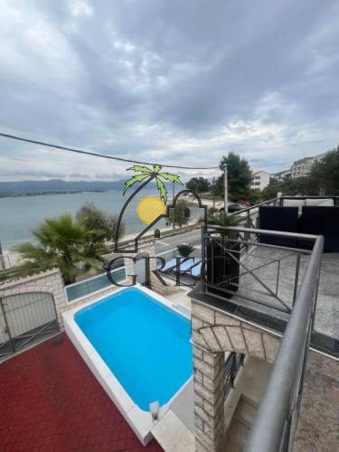 Croatia, Island of Ciovo,  - House, for sale