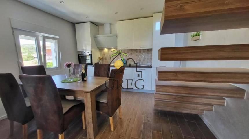 Chorwacja, Wyspa Ciovo,  - Dom, na sprzedaż