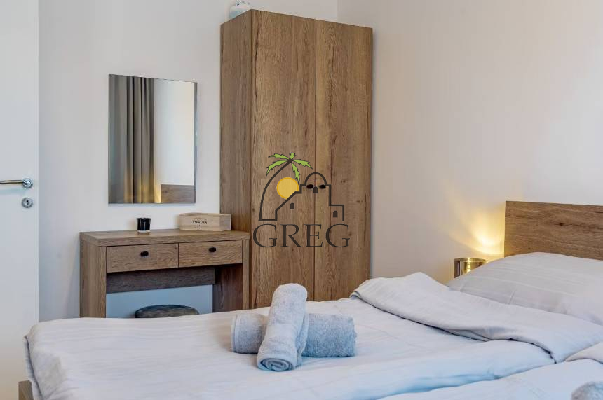 Croatia, Middle Dalmatia, Trogir - Apartment, for sale