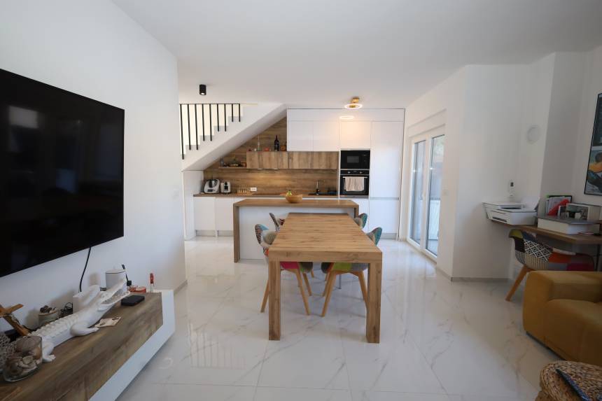 Chorwacja, Dalmacja Północna, Vodice - Bliźniak, na sprzedaż