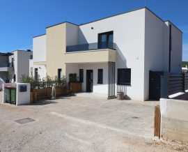 Croatia, North Dalmatia, Vodice - Semi-detached house, for sale