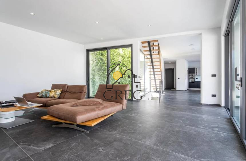 Chorwacja, Wyspa Ciovo,  - Dom, na sprzedaż