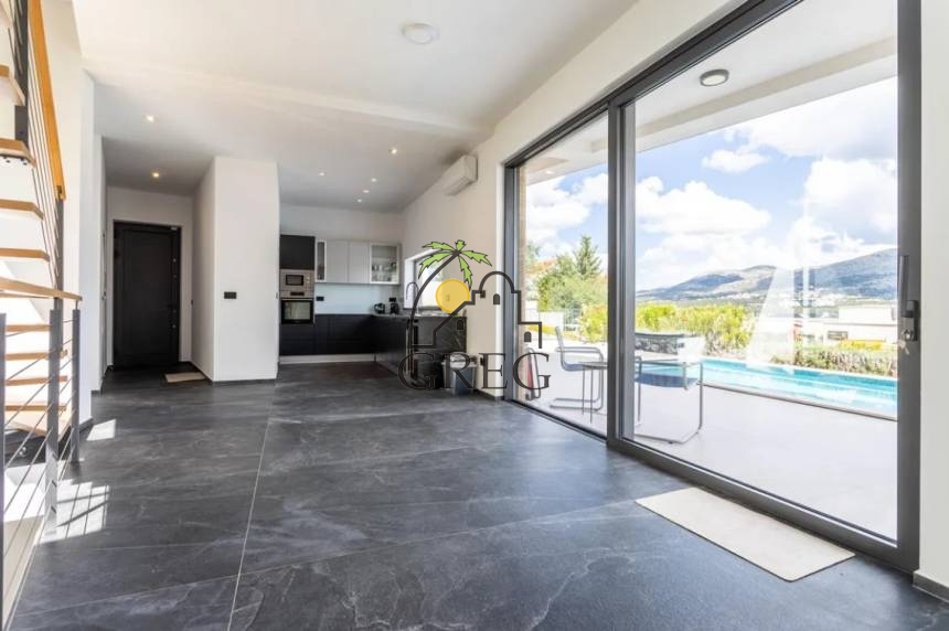 Chorwacja, Wyspa Ciovo,  - Dom, na sprzedaż