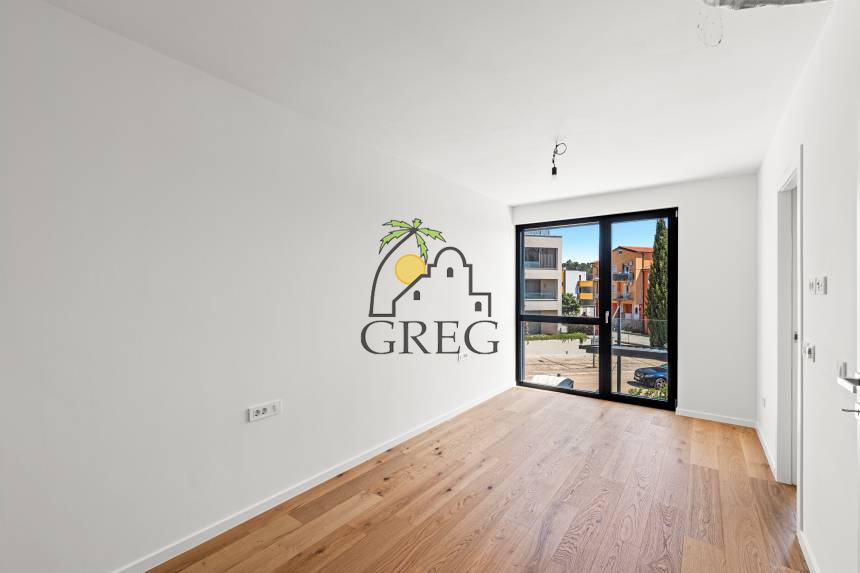 Croatia, Istria Peninsula, Novigrad - Apartment, for sale