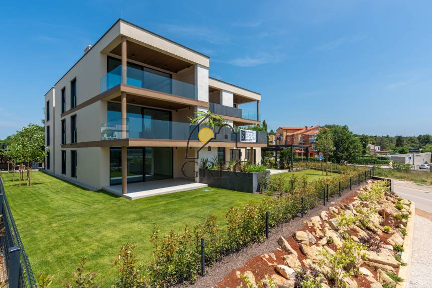 Croatia, Istria Peninsula, Novigrad - Apartment, for sale