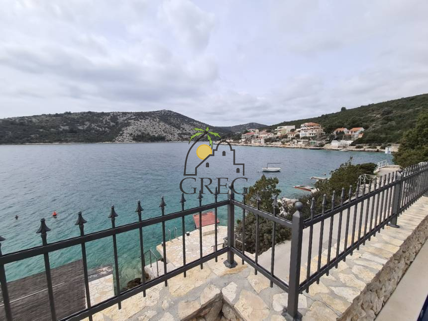 Chorwacja, Dalmacja Środkowa,  - Dom kamienny, na sprzedaż