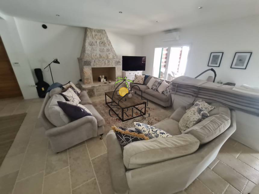 Chorwacja, Dalmacja Środkowa,  - Dom kamienny, na sprzedaż