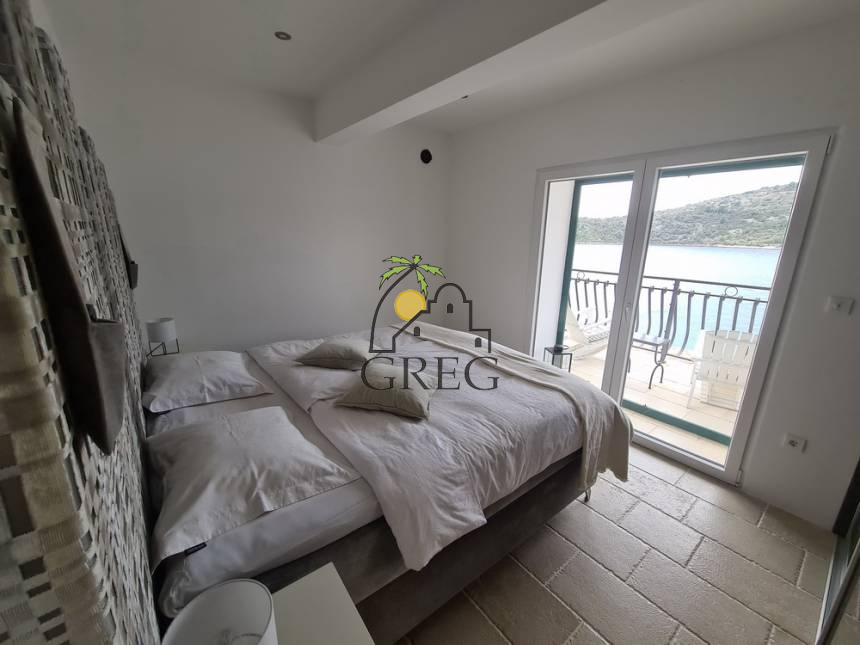 Chorwacja, Dalmacja Środkowa,  - Dom kamienny, na sprzedaż