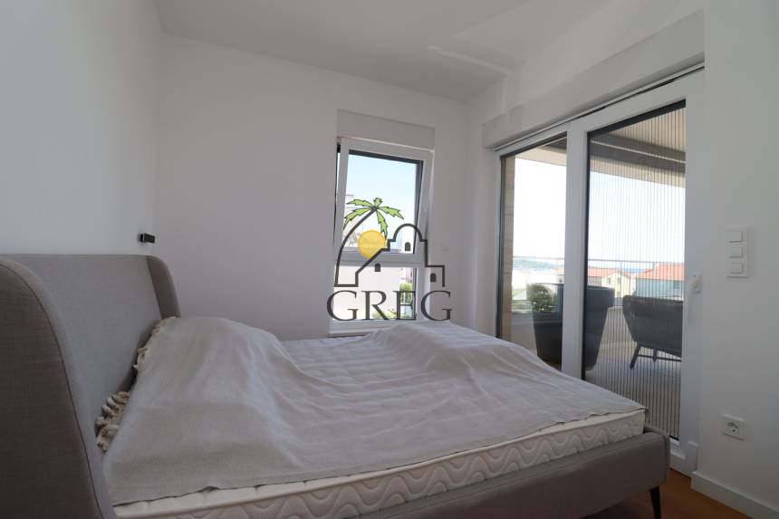 Chorwacja, Dalmacja Północna, Vodice - Apartamentowiec, na sprzedaż