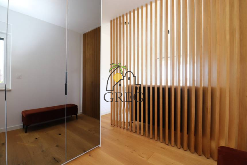 Chorwacja, Dalmacja Północna, Vodice - Apartamentowiec, na sprzedaż