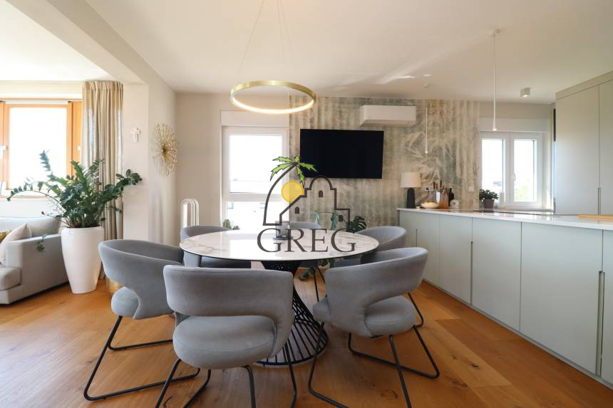 Chorwacja, Dalmacja Północna, Vodice - Apartamentowiec, na sprzedaż