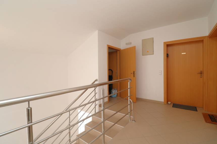 Croatia, North Dalmatia, Srima - Apartment, for sale