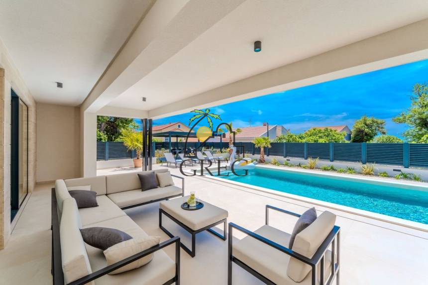 Croatia, North Dalmatia, Privlaka - House, for sale