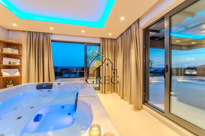 Croatia, North Dalmatia, Privlaka - House, for sale