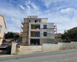 Kroatien, Insel Ciovo,  - Wohnung, zu verkauf