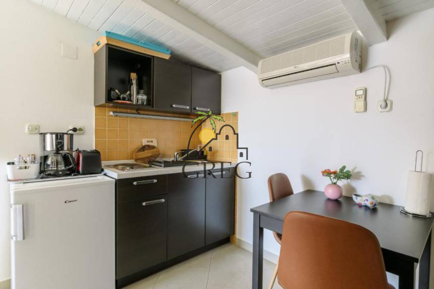 Chorwacja, Wyspa Ciovo,  - Dom kamienny, na sprzedaż