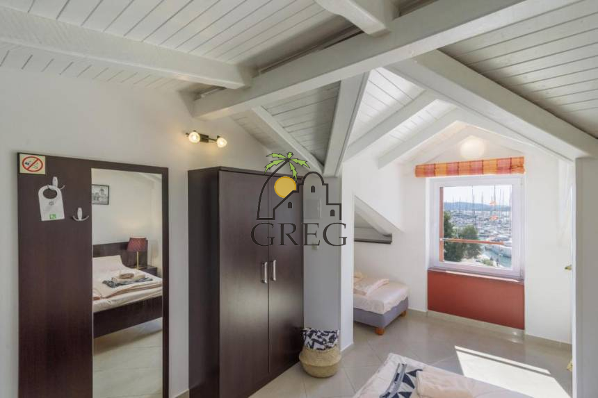 Chorwacja, Wyspa Ciovo,  - Dom kamienny, na sprzedaż