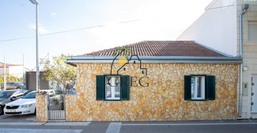 Chorwacja, Wyspa Murter,  - Bliźniak, na sprzedaż