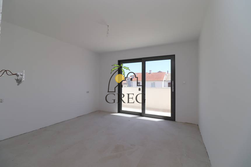 Croatia, North Dalmatia, Vodice - Apartment, for sale