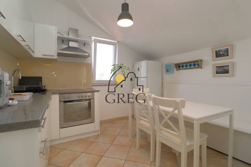 Croatia, North Dalmatia, Srima - Apartment, for sale