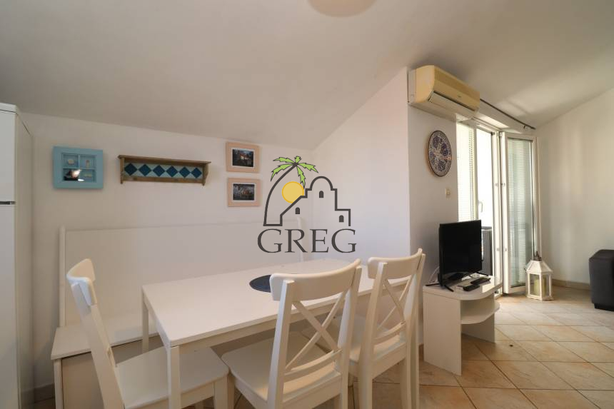 Croatia, North Dalmatia, Srima - Apartment, for sale