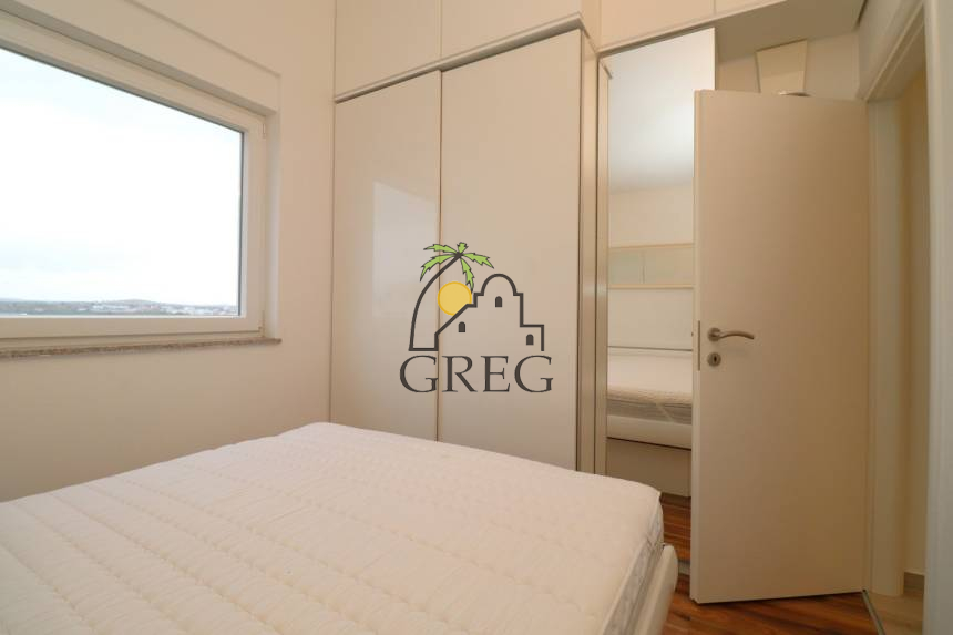 Croatia, North Dalmatia, Vodice - Apartment, for sale