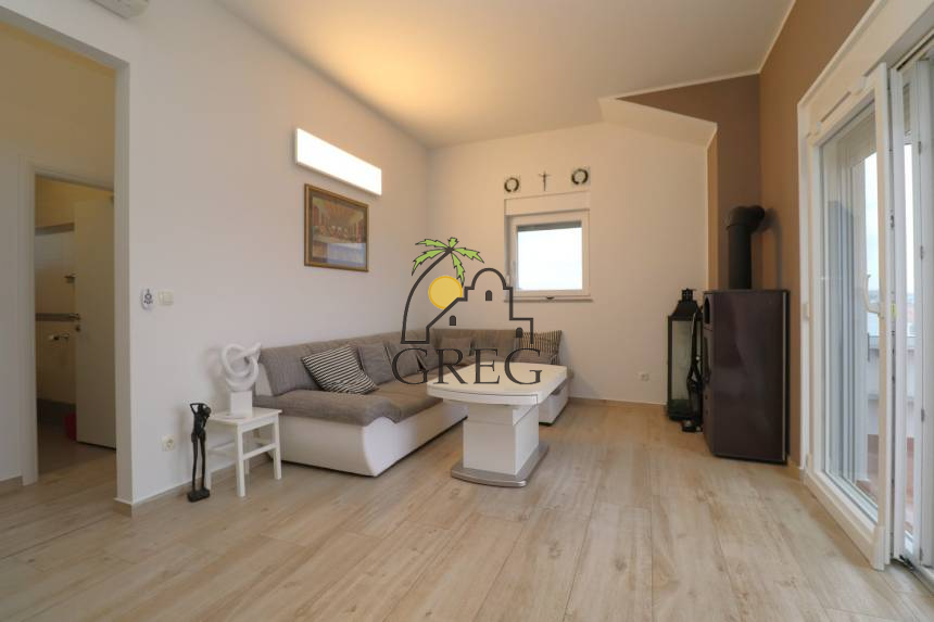 Croatia, North Dalmatia, Vodice - Apartment, for sale