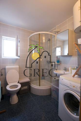 Croatia, North Dalmatia, Petrcane - Apartment, for sale