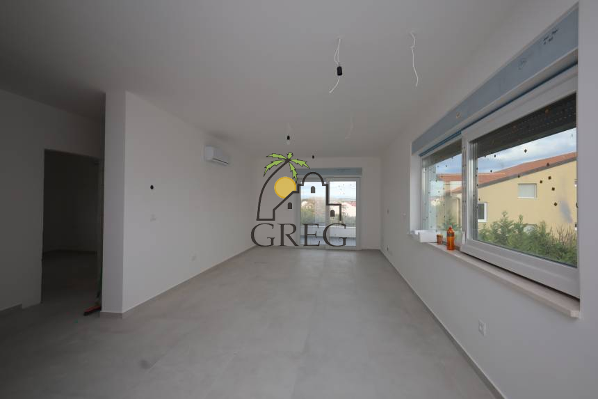 Croatia, North Dalmatia, Vodice - Apartment, for sale