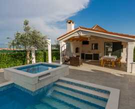 Chorwacja, Dalmacja Środkowa,  - Dom, na sprzedaż