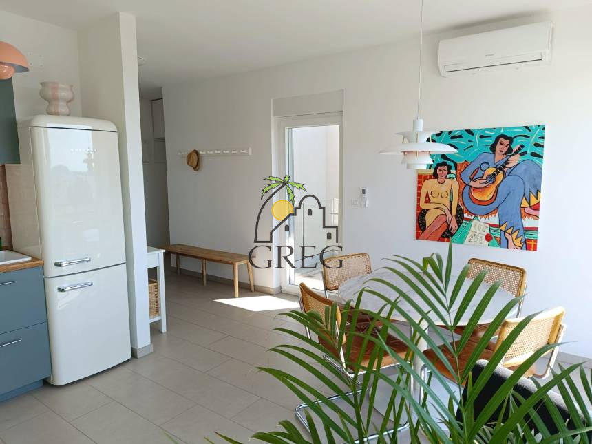 Croatia, North Dalmatia, Žaborić - Apartment, for sale