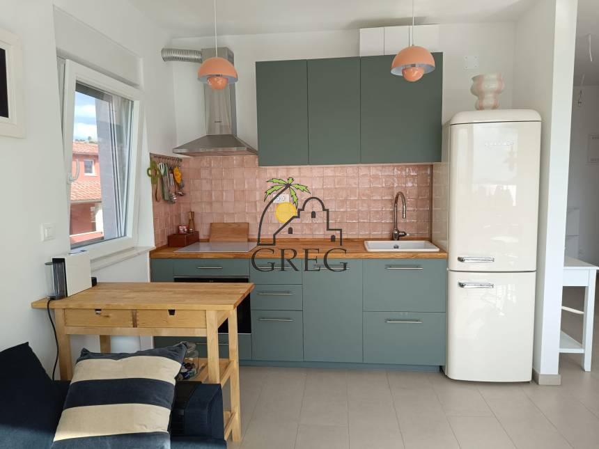 Croatia, North Dalmatia, Žaborić - Apartment, for sale