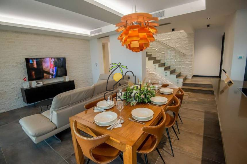 Croatia, North Dalmatia,  - House, for sale