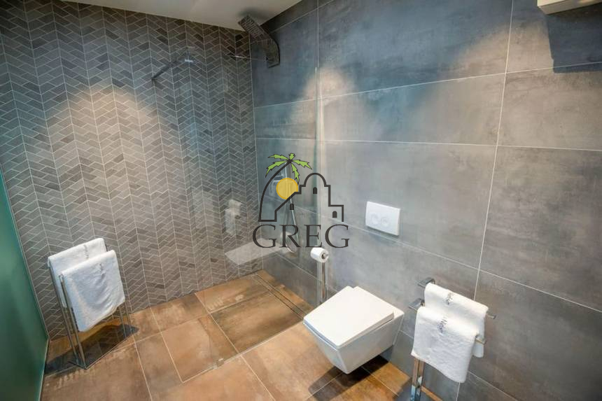 Croatia, North Dalmatia,  - House, for sale