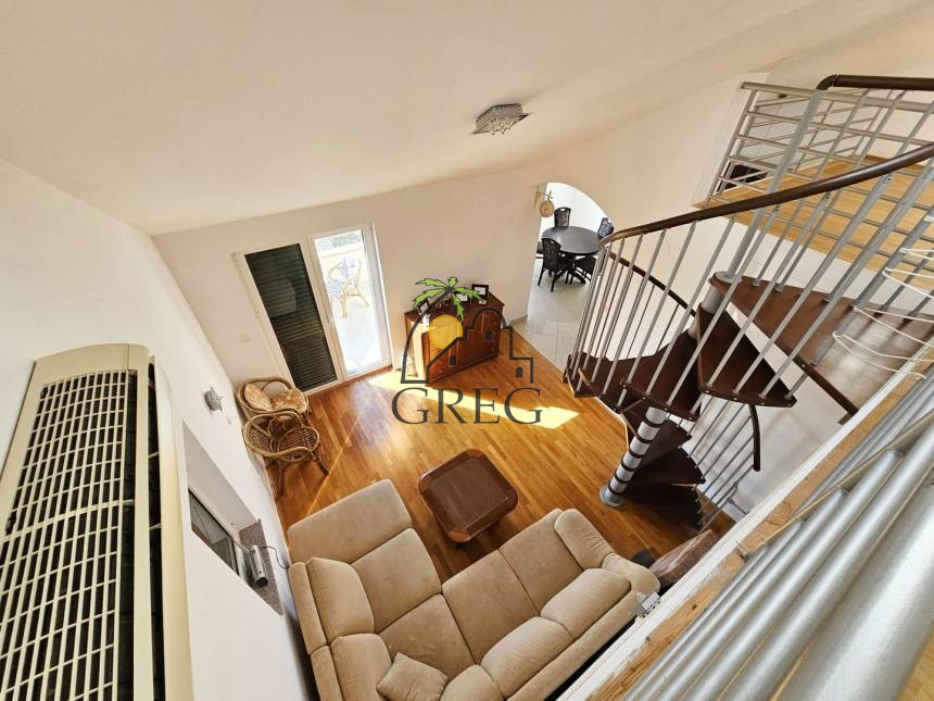 Croatia, North Dalmatia, Podsolarsko - Apartment, for sale