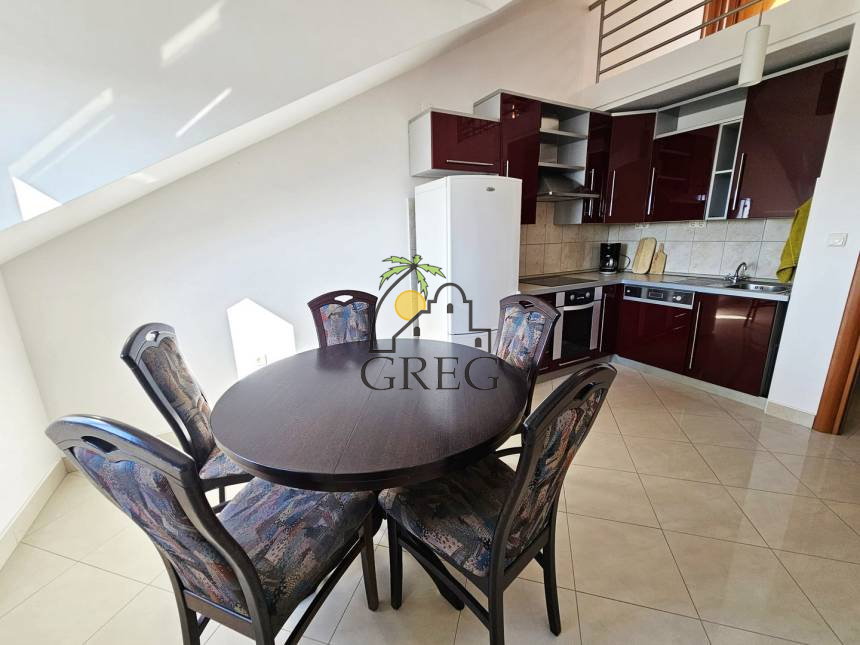 Croatia, North Dalmatia, Podsolarsko - Apartment, for sale