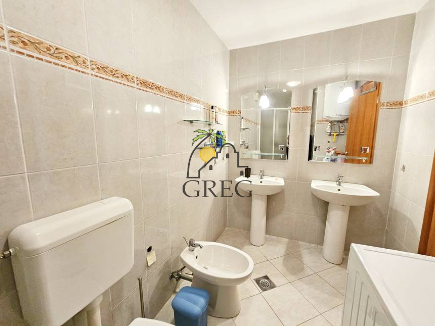 Croatia, North Dalmatia, Podsolarsko - Apartment, for sale