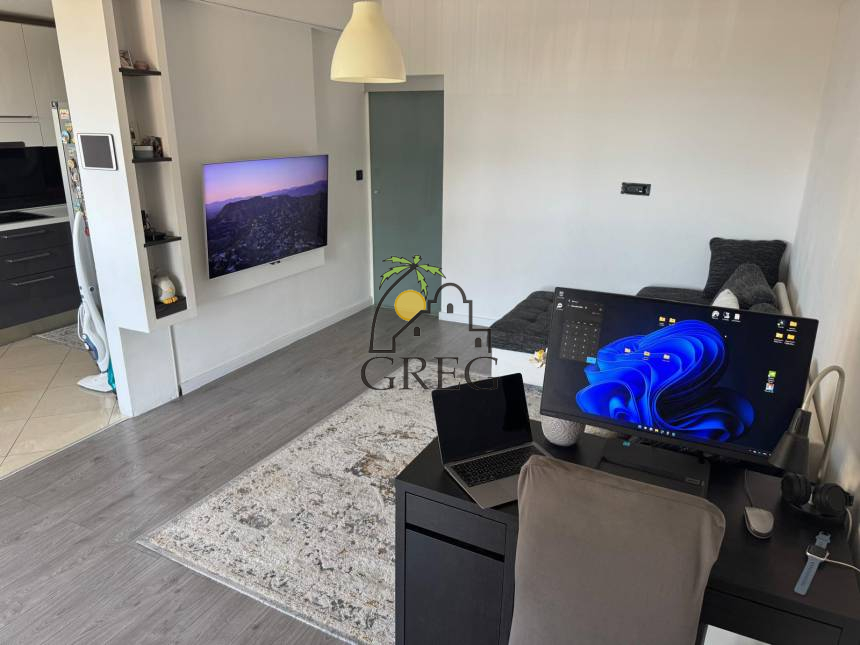 Croatia, North Dalmatia, Šibenik  - Apartment, for sale