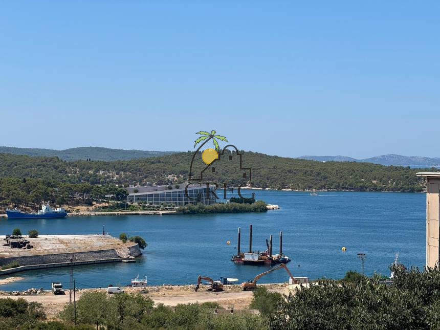 Croatia, North Dalmatia, Šibenik  - Apartment, for sale