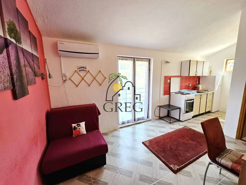 Croatia, North Dalmatia, Primošten - House, for sale