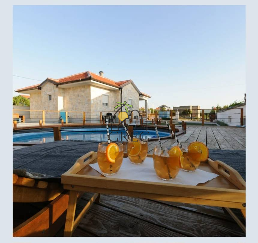 Croatia, North Dalmatia, Karin - House, for sale